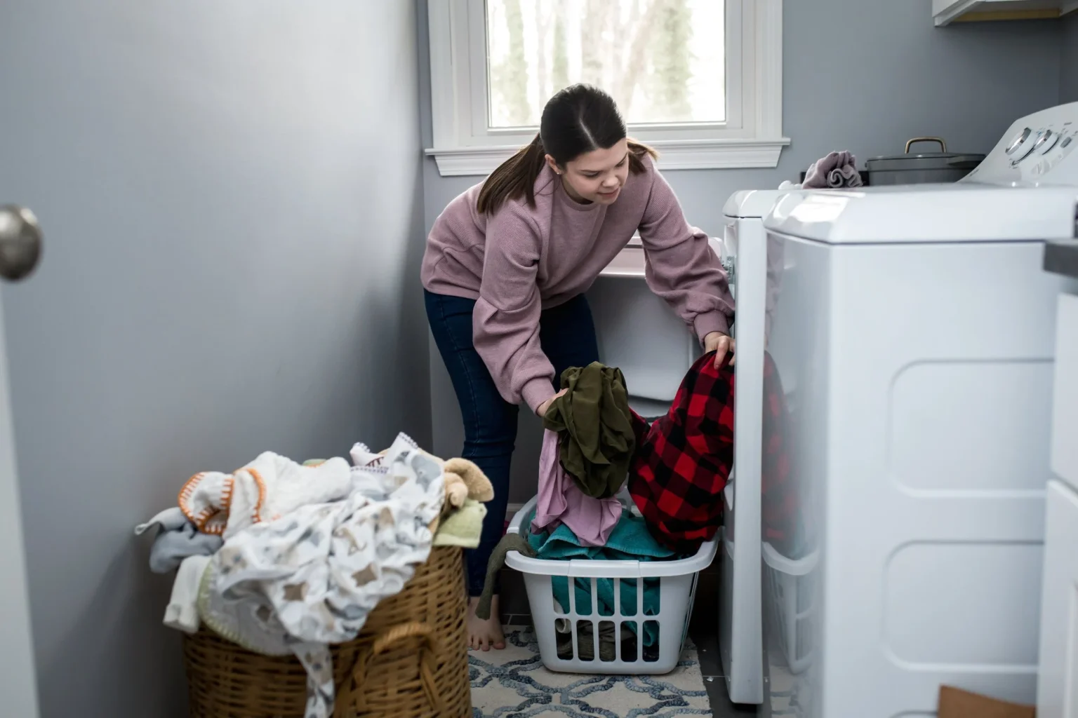 Postpartum In-Home Laundry Support