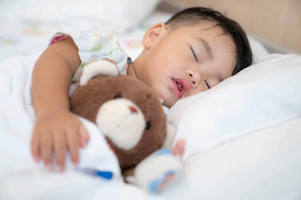 Blog 2-pediatric sleep-Sleep Training for Toddlers- Gentle Strategies for Restful Nights.pdf-image-003
