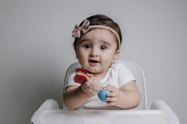 Blog 8-Baby Registry-Finding the Right High Chair for Mealtime Success.pdf-image-002 Mealtime with a baby or toddler can be a fun but messy experience! Choosing the right high chair can make feeding time easier, safer, and more enjoyable for both parents and little ones. With so many styles available—from full-size high chairs to space-saving booster seats—it’s important to find one that fits your family’s needs. In this guide, we’ll walk you through the different types of high chairs, key features to look for, and how to choose one that makes mealtimes less stressful and more successful.