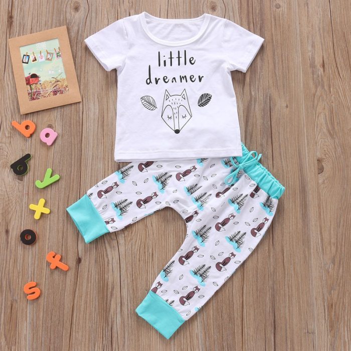 Little Dreamer Newborn Outfit - Image 4