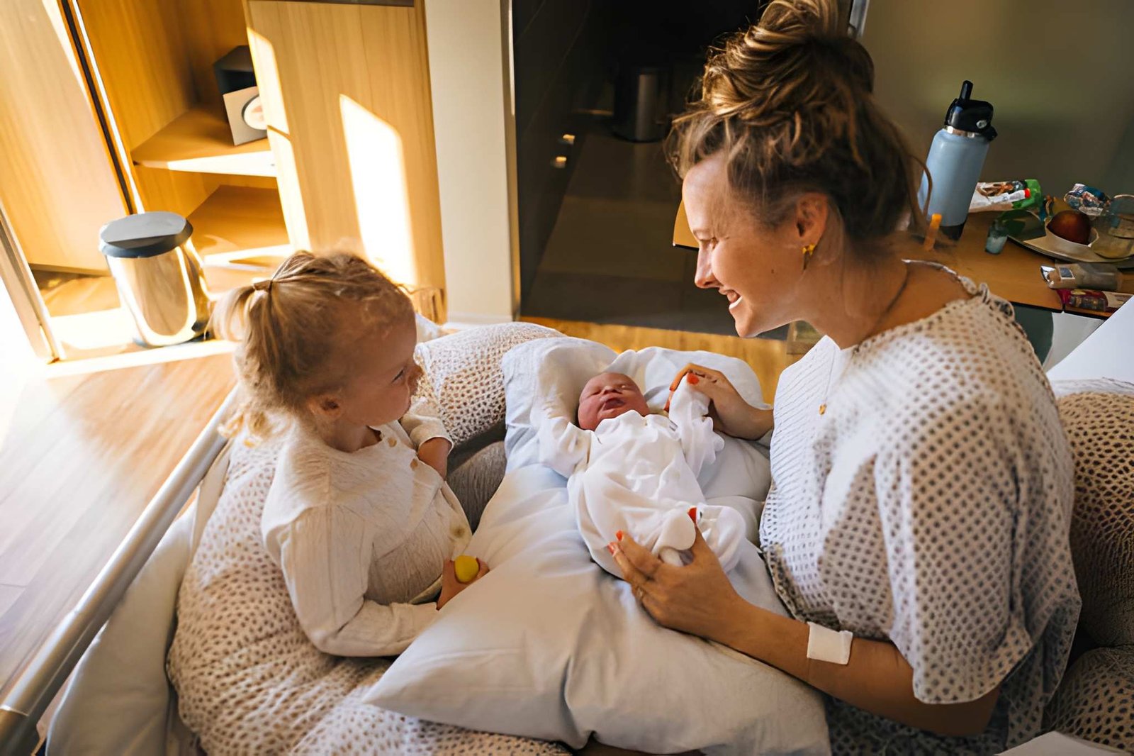 Multilingual doulas providing birth and postpartum support in the Bay Area